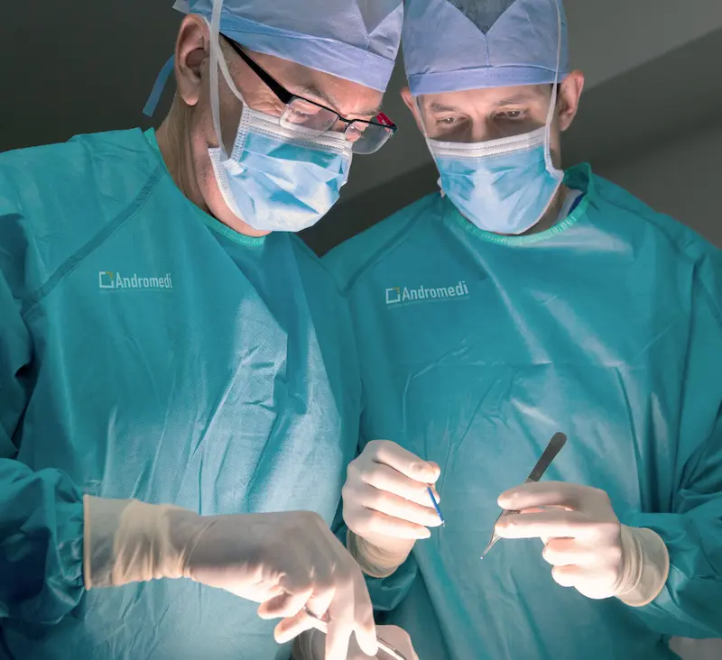 Quirofano Madrid Doctor Natalio Cruz y Doctor Carlos Simon1