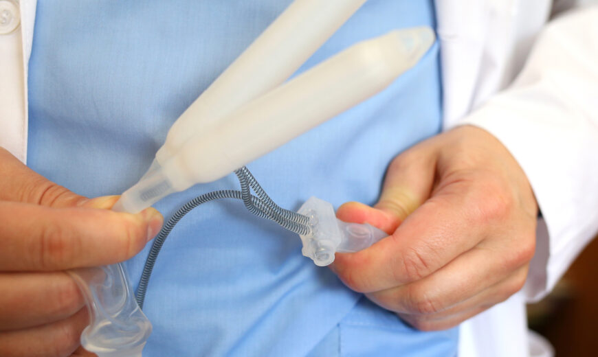 prótesis de pene hidráulica o hinchable