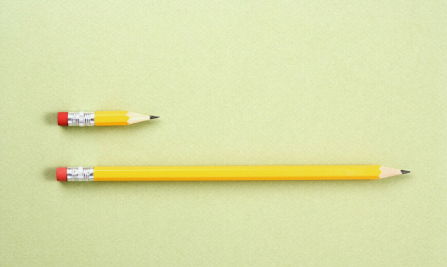 lapices emulando varios tamaA±os de pene normal enterrado